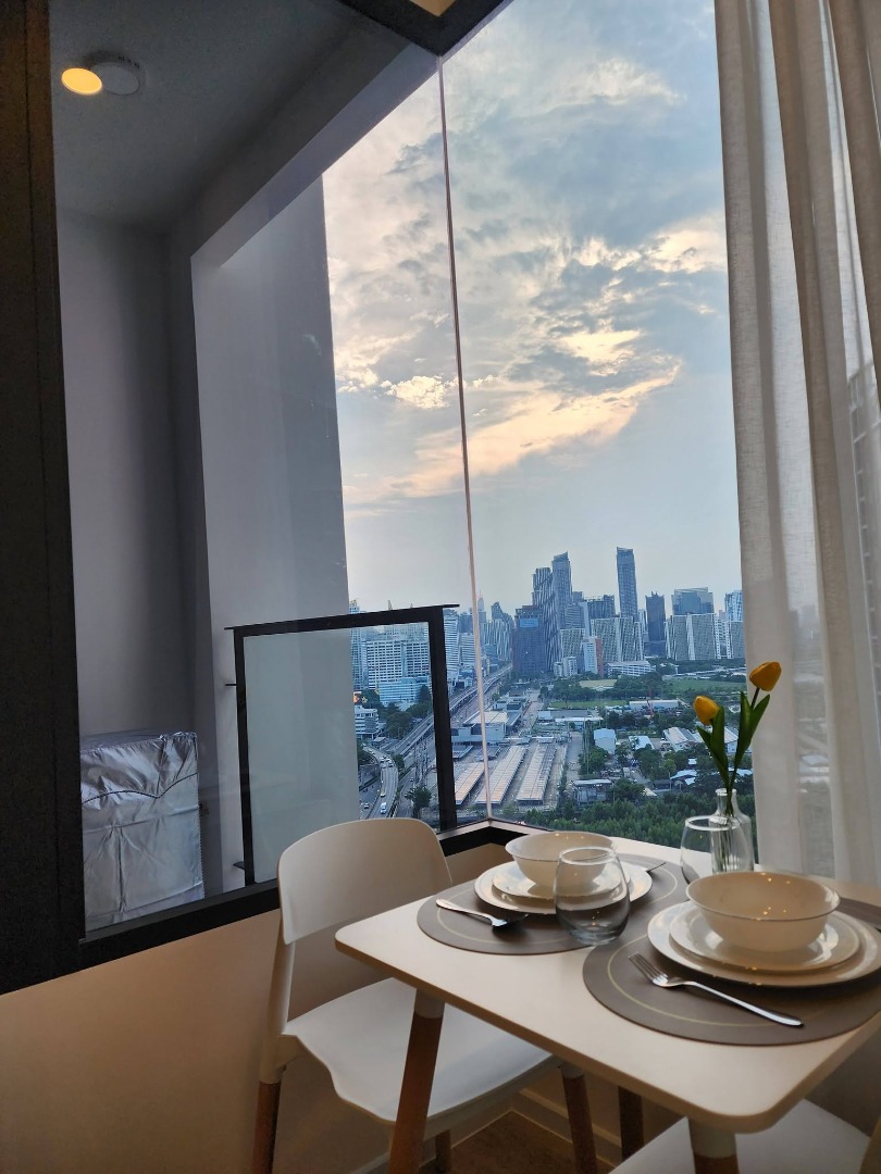 Landmark @ MRTA Rama 9 Condo for Rent