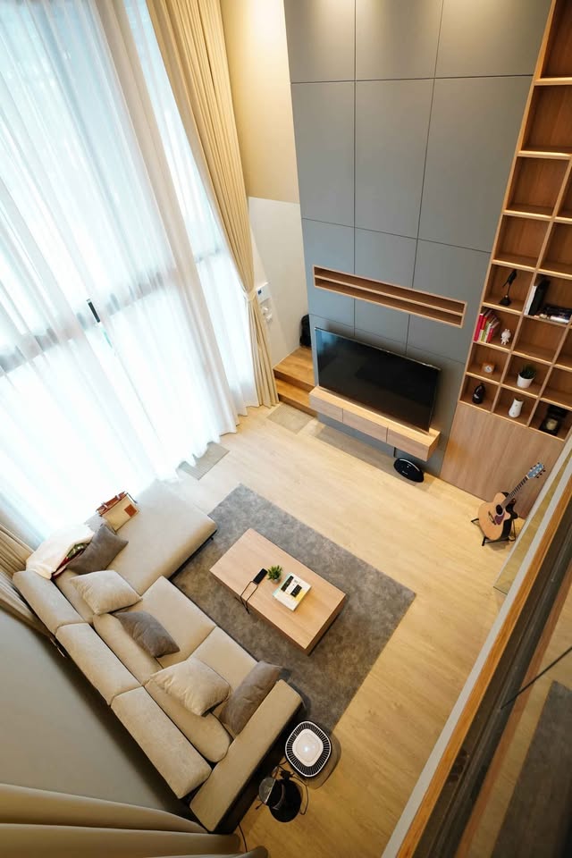 ขายบ้านทาวน์โฮม (แนวบ้านแฝด) 3.5 ชั้น หน้ากว้าง 7.5 เมตร (จอดรถได้ 2-3 คัน) หมู่บ้าน Patio พัฒนาการ ซ.32