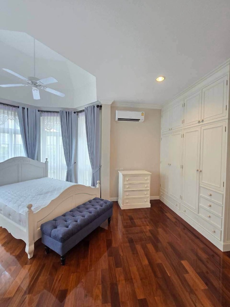 ให้เช่าวิลล่าสวยหลังใหญ่ โครงการแฟนตาเซีย วิลล่า บางนา International Village