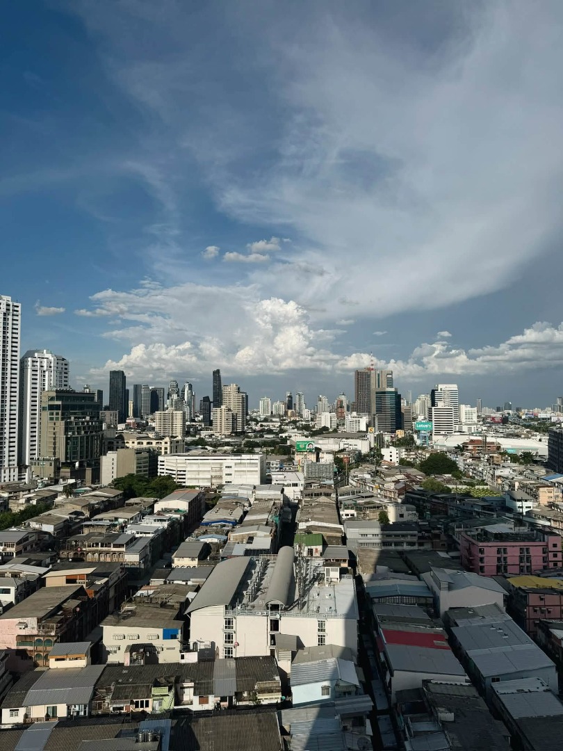 Life Rama 4-Asoke
