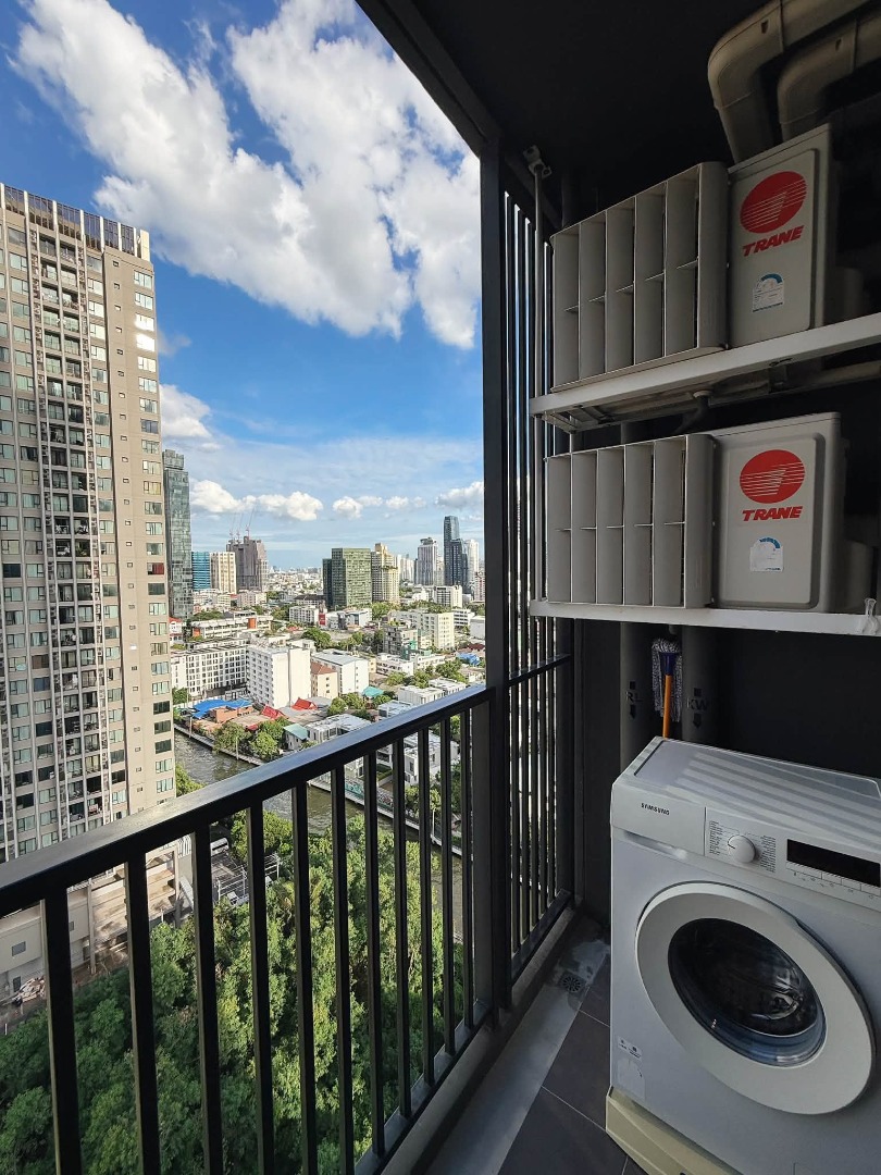 ห้องสวย-มุมPrivateสุดในโครงการ พร้อมเข้าอยู่เลย! THE BASE Phetchaburi–Thonglor คอนโดคุณภาพใจกลางเมือง ใกล้ทองหล่อเพียง 400 เมตร