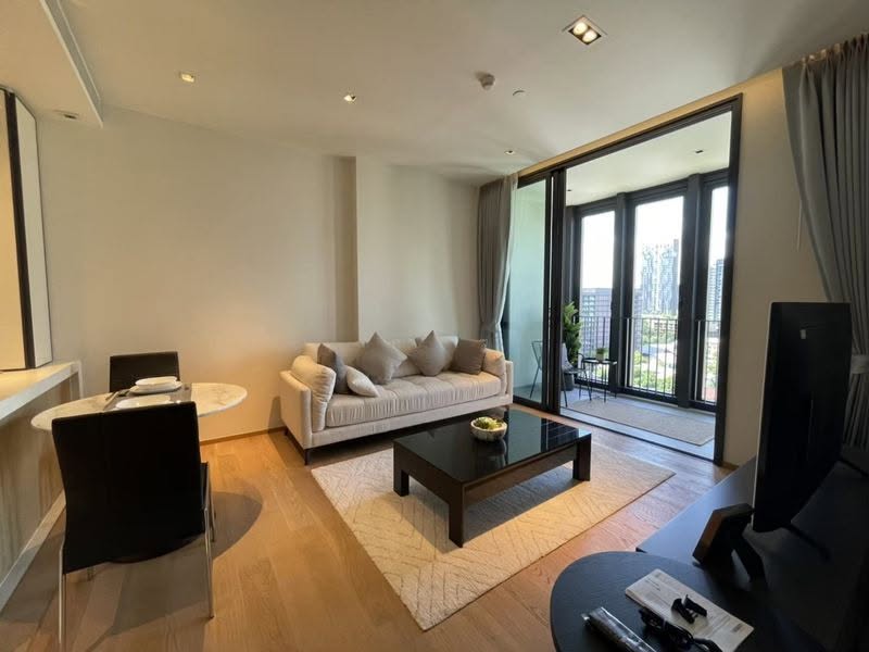 Beatniq Sukhumvit 32 by SC Asset