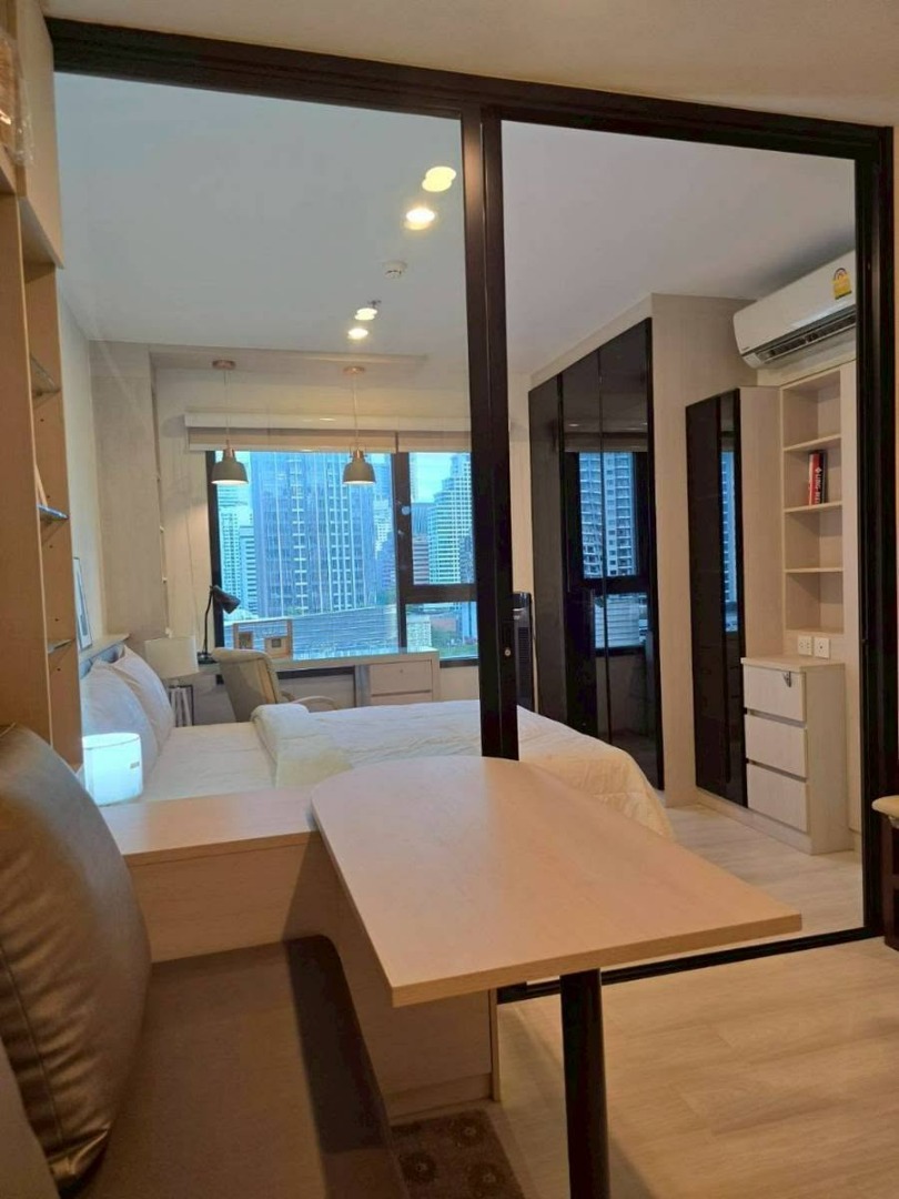 Life asoke  คอนโดไลฟ์ อโศก วิวเมืองโล่งชมตึกสิงห์