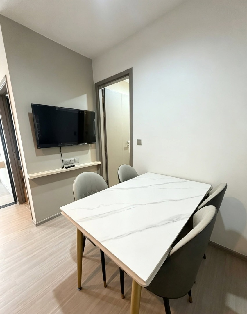 ไลฟ์ อโศก ไฮป์ พระราม 9 | 1 Bedroom For Rent 💰 ค่าเช่า 24,000 บาท/เดือน 📍 ใกล้ MRT พระราม 9 เพียงประมาณ 300–400 เมตร