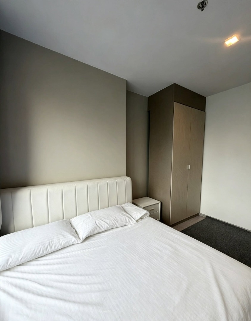 ไลฟ์ อโศก ไฮป์ พระราม 9 | 1 Bedroom For Rent 💰 ค่าเช่า 24,000 บาท/เดือน 📍 ใกล้ MRT พระราม 9 เพียงประมาณ 300–400 เมตร