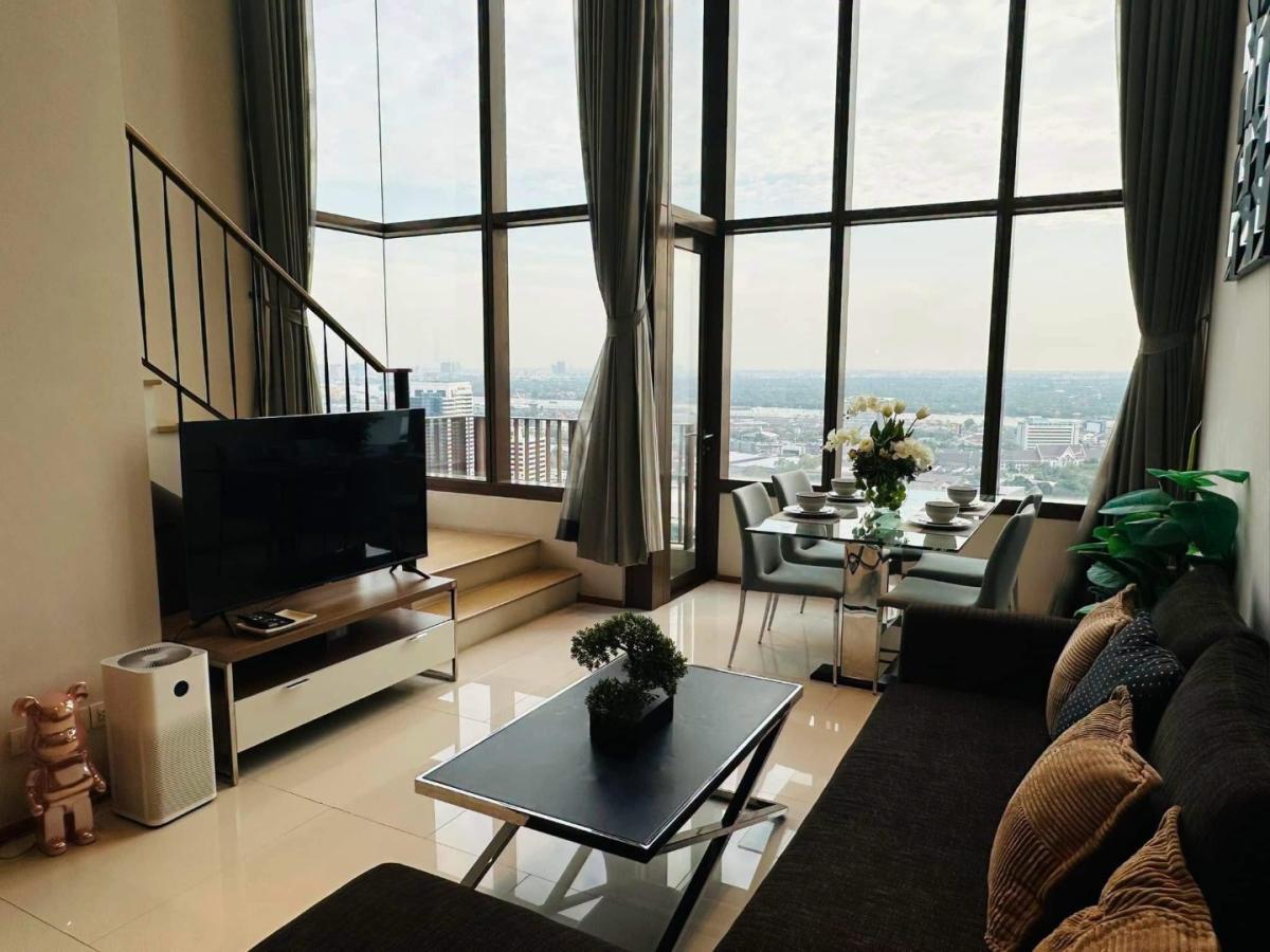 ดูเพล็กซ์ 1 ห้องนอน 83 ตร.ม. ที่ ดิ เอ็มโพริโอ เพลส ใกล้ BTS พร้อมพงษ์