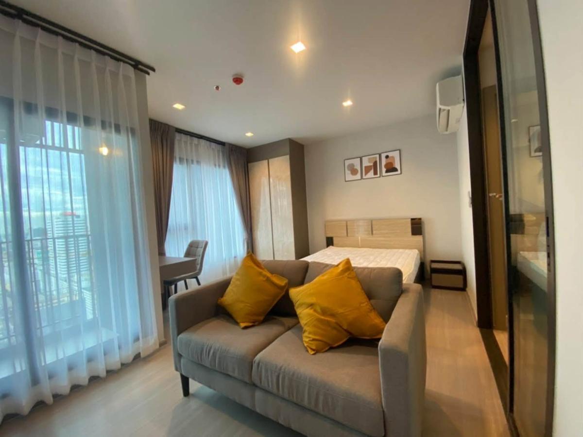 ให้เช่า Life Asoke rama9 [แต่งสวย]  28 ตร.ม. ชั้น 32