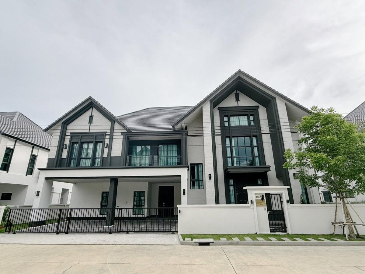 The City Bangna 2 - L size **ลดราคาพิเศษ 260,000 Baht/mth** พื้นที่ใช้สอย: 500 ตร.ม.