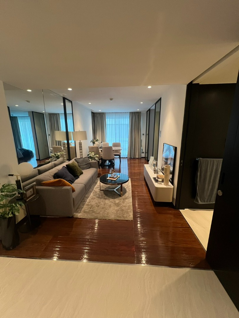 The private residence rajdamri 1 ห้องนอน 1 ห้องน้ำ 70 ตรม