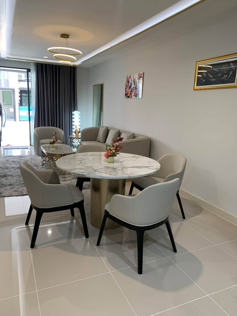    🌟🌟🏠🏠 โครงการ นำ้ไม่ท่วม🌟🌟    🌟 ให้เช่า ทาวน์โฮมใหม่ 2 ชั้น ติดเมกะบางนา ทำเลทองหลัง MEGA Bangna.                               ⭐️โครงการ Pleno สุขุมวิท–บางนา 4 🏡บ้านใหม่ไม่เคยปล่อยเช่ามาก่อน 