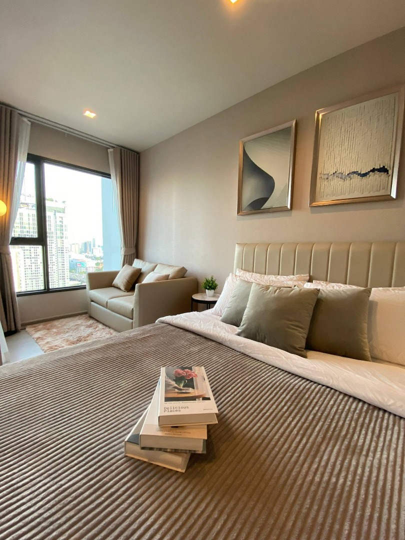 🏙️ ให้เช่า Life Asoke Rama 9 | ห้องสวย ชั้น 27 วิวโล่ง 🚆 ใกล้ MRT พระราม 9 | 🛍️ ใกล้ Central Rama 9 ✨ ตึก A ด้านหน้า | ไม่มีตึกบังวิว | พร้อมเข้าอยู่