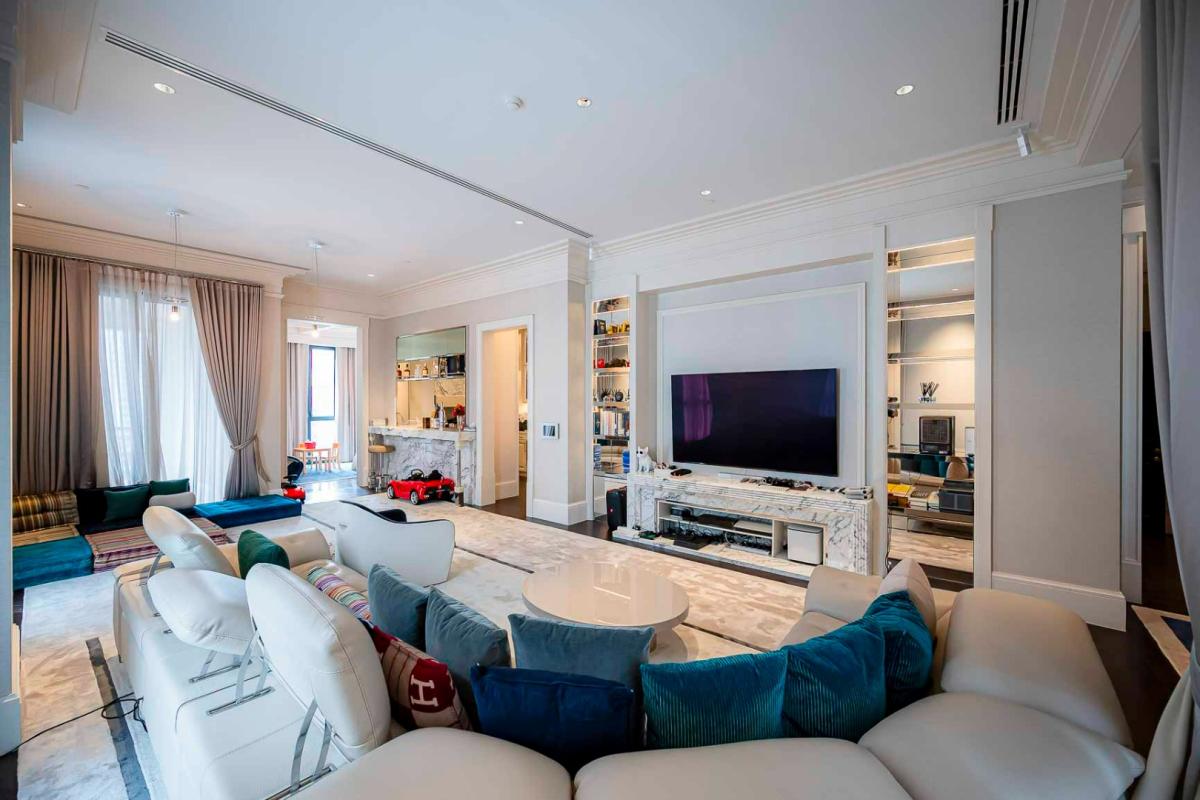 🏙️ 98 WIRELESS | ที่พักอาศัยระดับ Ultra-Luxury  📍 ถนนวิทยุ แขวงลุมพินี เขตปทุมวัน กรุงเทพฯ  ✨ สำหรับขายและให้เช่า