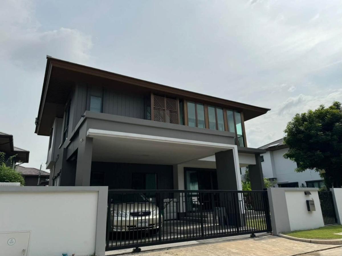 🏡 บ้านเดี่ยวให้เช่า หมู่บ้านบุราสิริ พัฒนาการ ✨ ลดพิเศษเหลือเพียง 120,000 บาท/เดือน จากปกติ 200,000 บาท/เดือน  🇨🇳 รับผู้เช่าชาวจีน และผู้เช่าทุกเชื้อชาติ 🐶🐱 Pet Friendly — เลี้ยงสุนัขและแมวได้