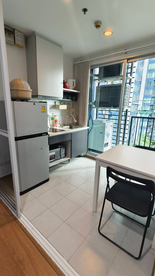 📍 โครงการ: The Base Sukhumvit 77 🏙️ อาคาร B ชั้น 10 🛏️ 1 ห้องนอน 1 ห้องน้ำ 📐 ขนาด 30 ตร.ม.