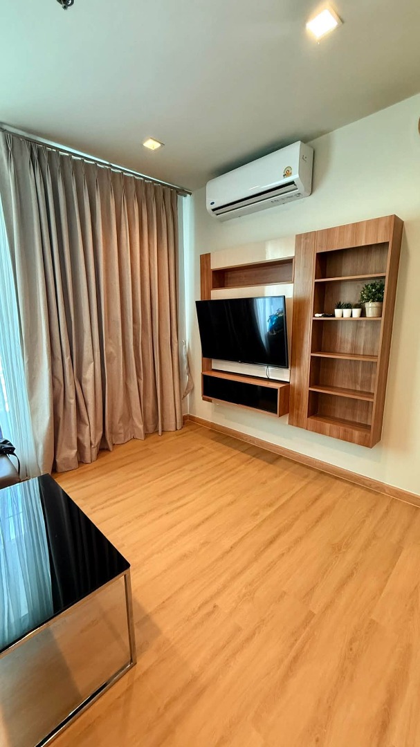 ให้เช่าคอนโด Rhythm Sathorn