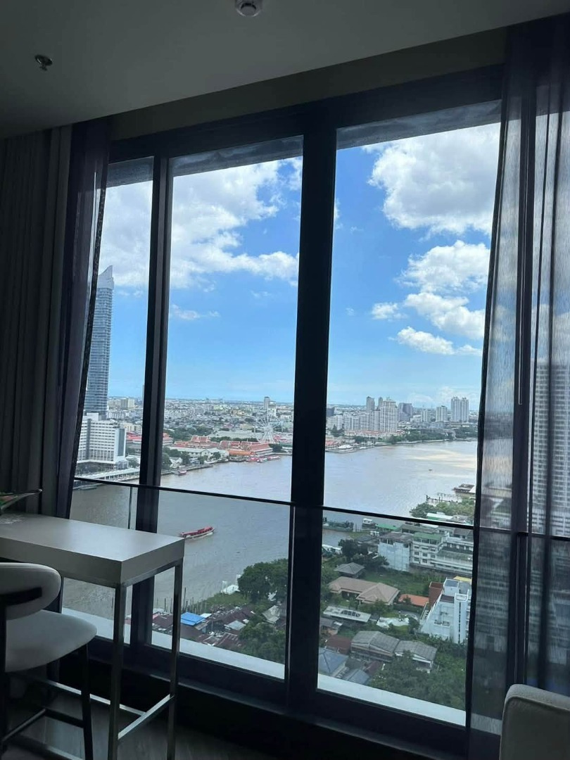 🔥 ให้เช่า | Chapter Charoennakorn Riverside 🔥  🏙️ วิวแม่น้ำ | ชั้นสูง | ตกแต่งครบพร้อมอยู่  📐 ขนาด: 78.80 ตร.ม. 🏢 ชั้น: ชั้น 24 อาคาร A