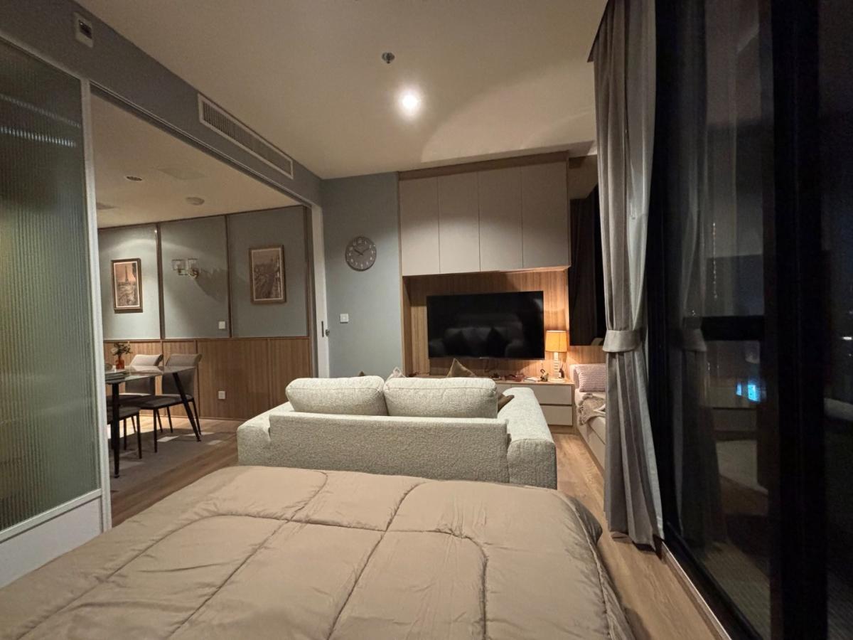 ให้เช่า Noble Form Thonglor  1 Bed High Ceiling with Daybed สไตล์ Cozy & Homey 