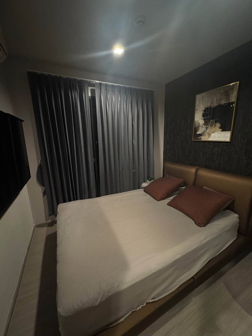 ปล่อยเช่า Life Asoke Hype | ชั้น 16 | 35 ตร.ม. ห้องขนาด 35 ตร.ม. ชั้น 16 (1 Bedroom Plus) ติดวอลเปเปอร์ทั้งห้อง