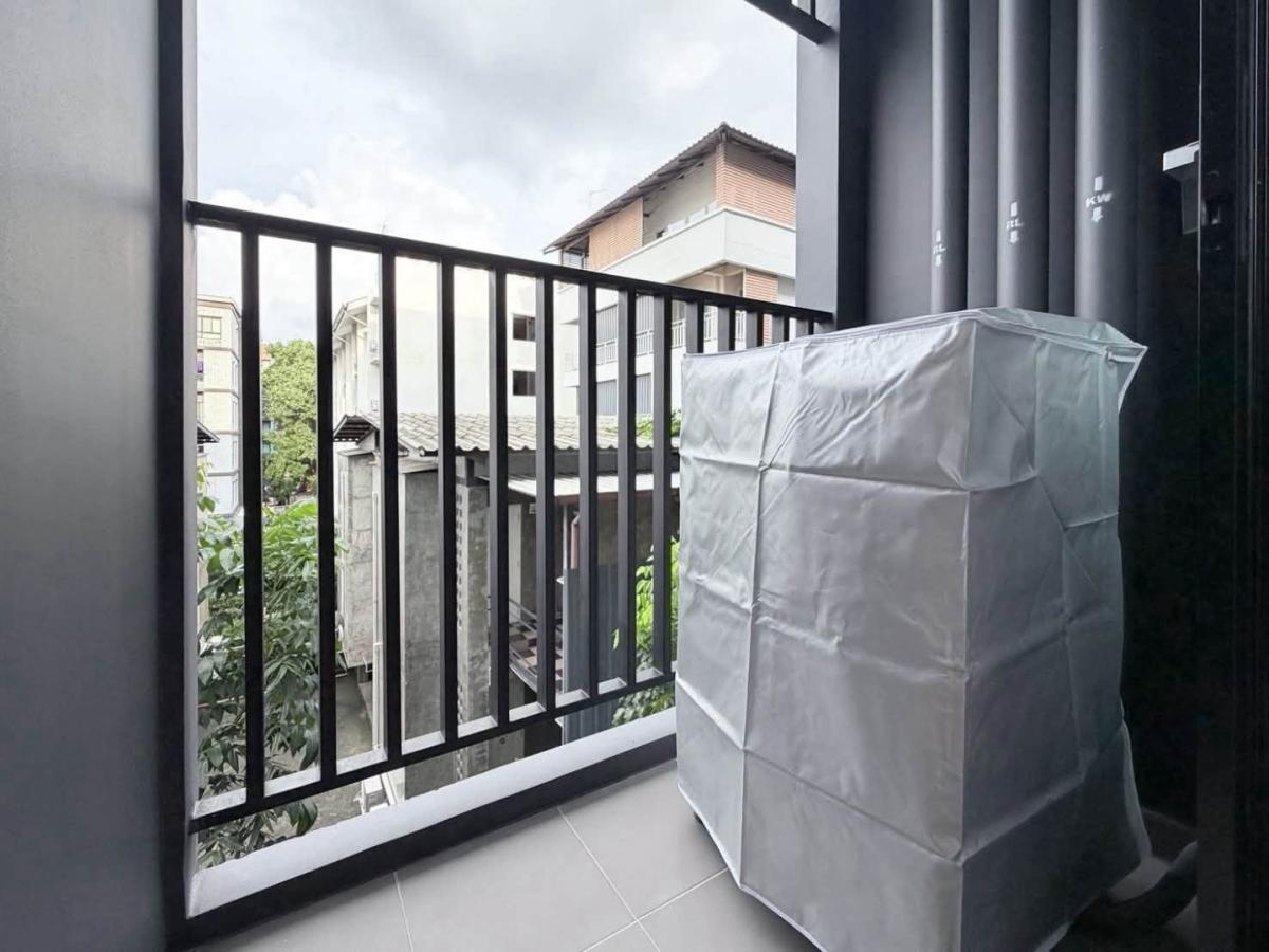 ปล่อยเช่าคอนโดใหม่ มารูน รัชดา 32 ห้อง 23 ตร.ม. เฟอร์นิเจอร์ครบ 14000 บาท/เดือน