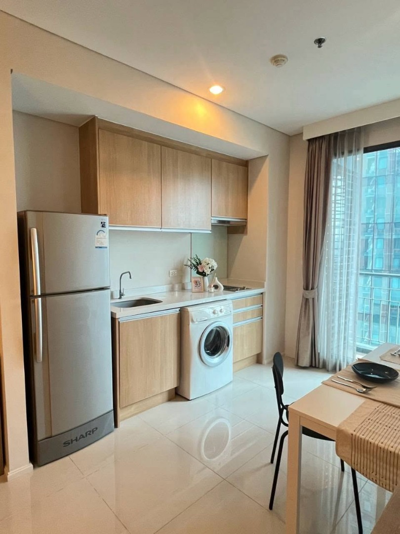 ปล่อยเช่าคอนโด Villa Asoke 42 ตร.ม. ติด MRT เพชรบุรี 25000 บาท