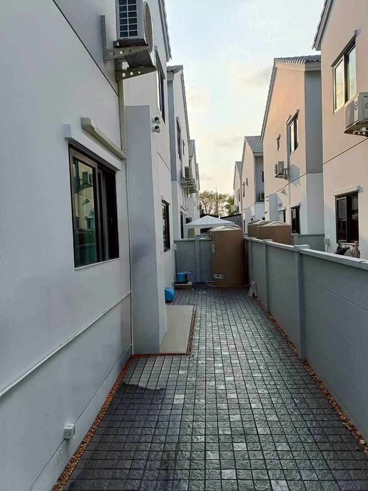 ขายบ้านเดี่ยวมือสองสภาพใหม่พร้อมเข้าอยู่