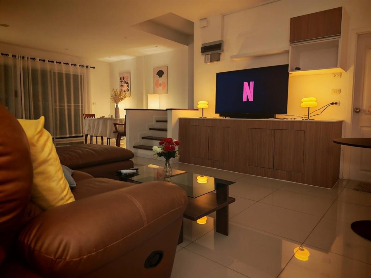 ให้เช่า Townhome หลังมุม 5นอน มีสวนในตัว URBAN SATHORN สาทร ราชพฤกษ์