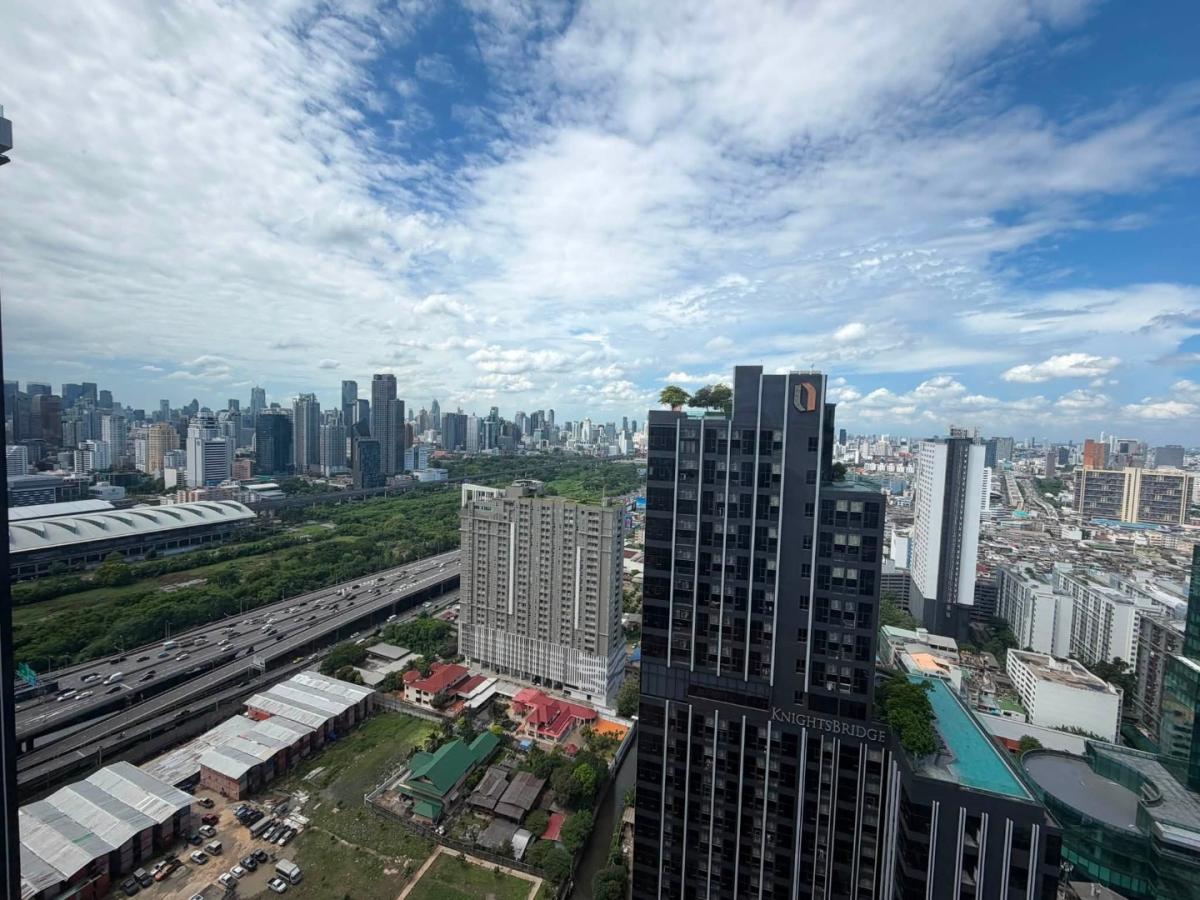 THE LINE Asoke-Ratchada ให้เช่าห้องพักแบบ 1 ห้องนอน