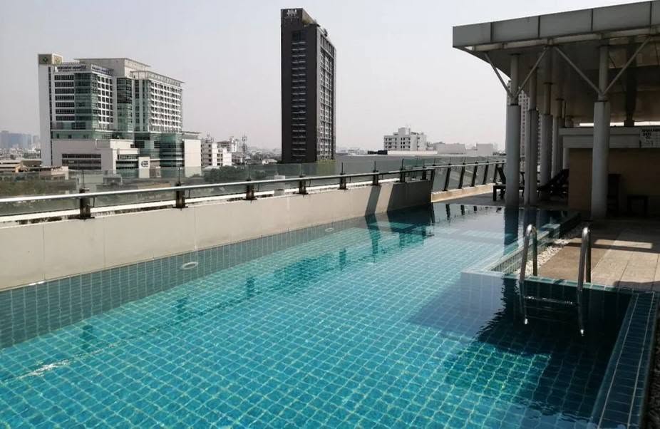 ให้เช่าคอนโดหรู: The Address Sukhumvit 42 ขนาด 45 ตร.ม. แบบ 1 ห้องนอน ราคา 28,000 บาท/เดือน