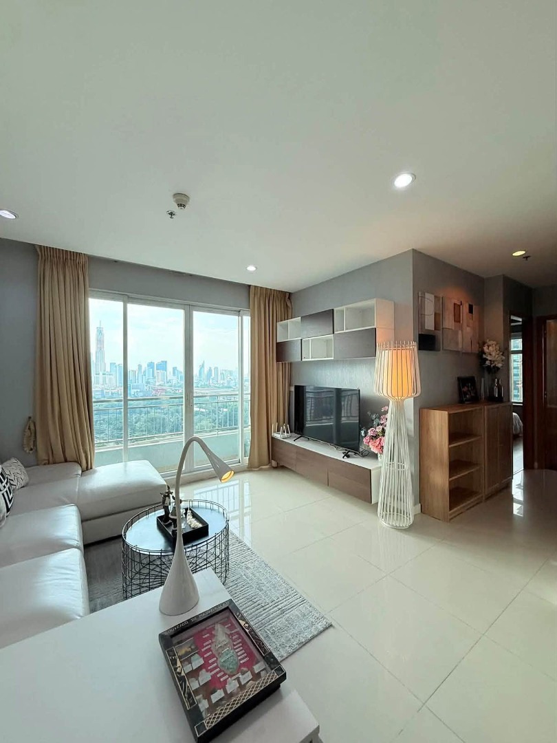 ให้เช่า Circle Phetchaburi 36  ห้องมุม Floor-to-Ceiling View ชั้นสูง เทควิว