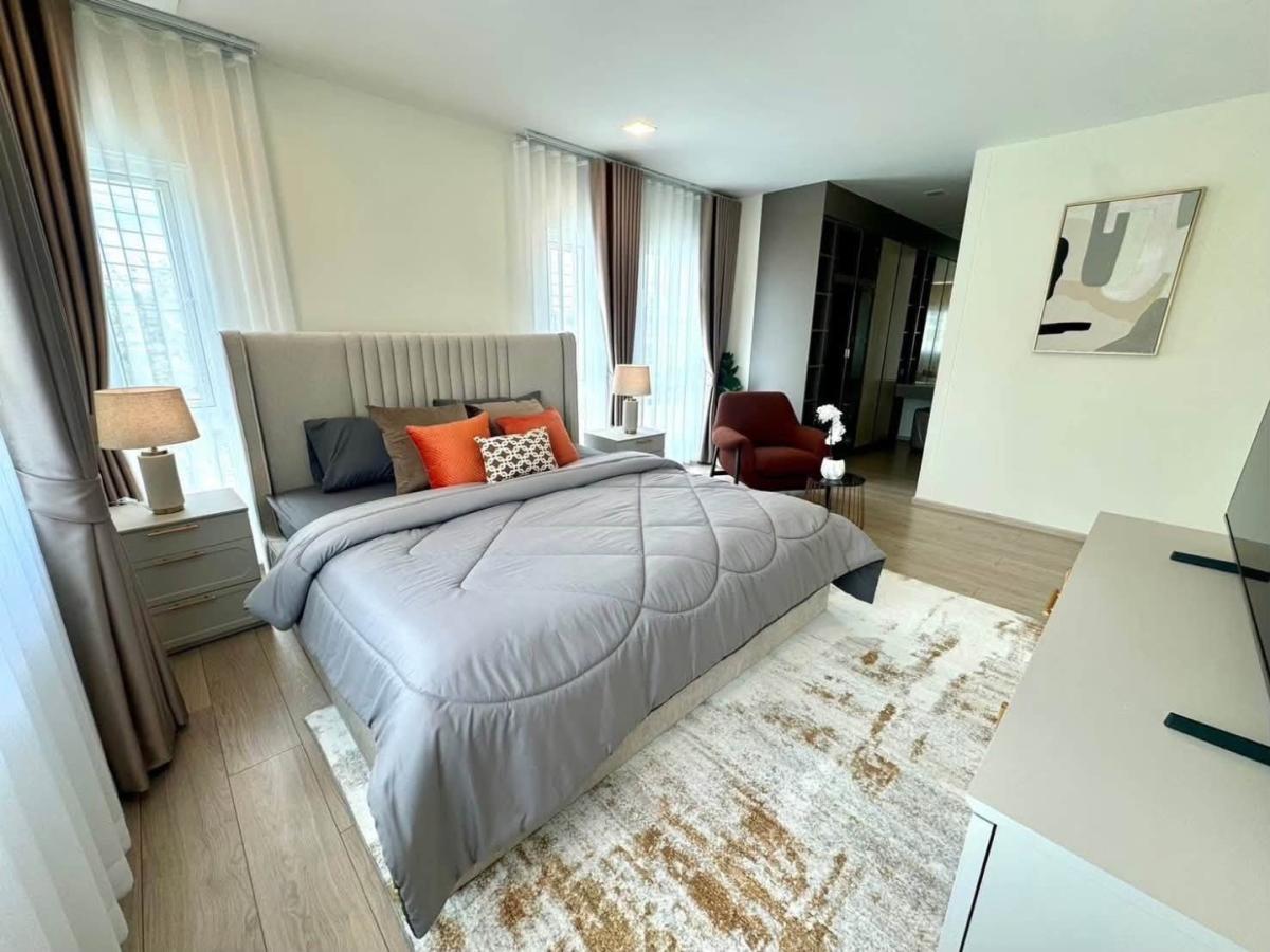 **ให้เช่าบ้านเดี่ยว 4 ห้องนอน** Villaggio 3 ศรีนครินทร์ - บางนา ใกล้ เมกะบางนา (พร้อมอยู่)