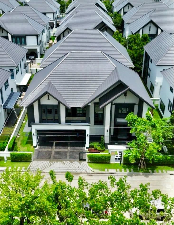 THE CITY BANGNA2  บ้านใหม่ไม่เคยเข้าอยู่ แบบบ้าน Campton  บิ้วอินครบทุกฟังก์ชั่น เครื่องใช้ไฟฟ้าครบ