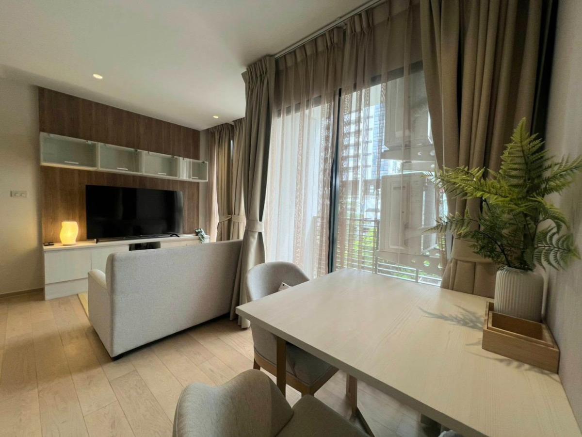ให้เช่า Runesu Thonglor 5 ห้องมุม 1 ห้องนอน 38 ตร.ม. 38000 บาท/เดือน *ว่าง2ม.ค.70*